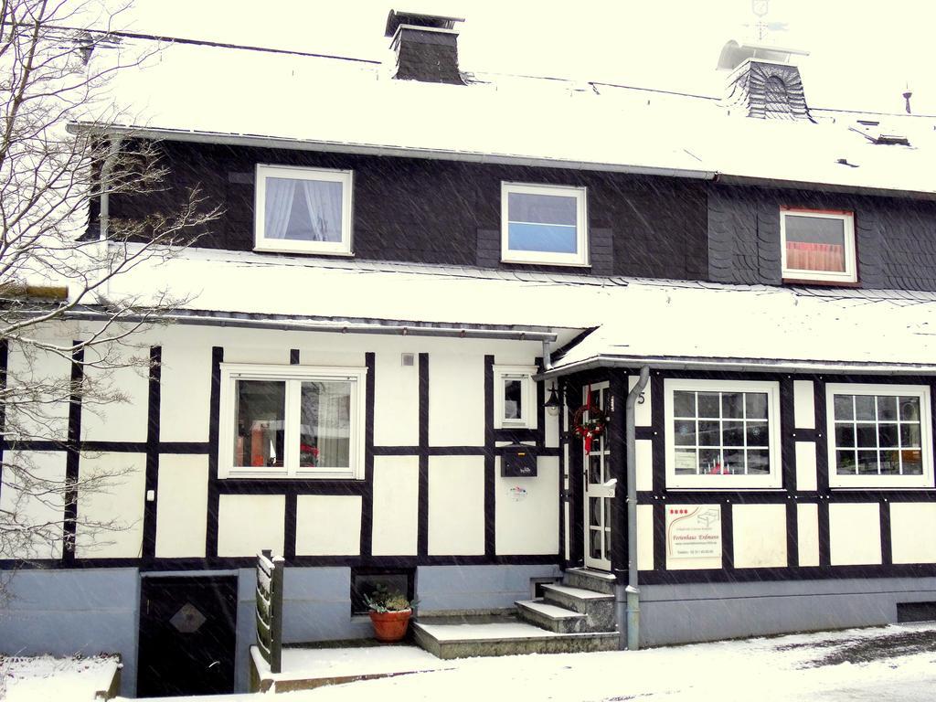 Romantik Ferienhaus 1854 Elpe Exterior foto